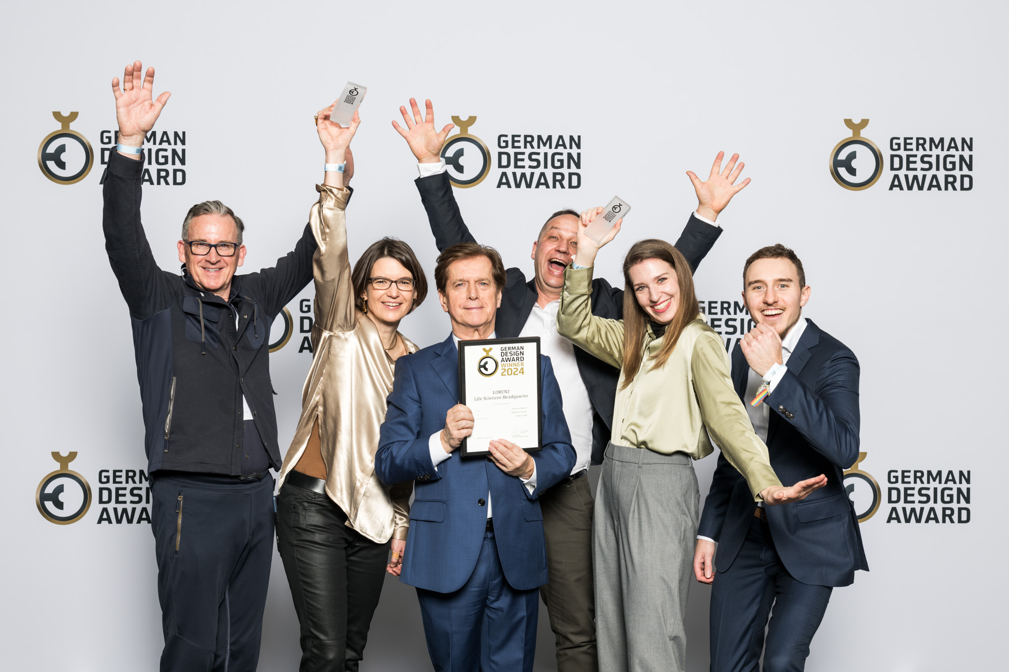 Die Preisträger: Roland Dötsch, Simone Henties, Wolfgang Witzel, Toni Piskac, Birte Wagemann, Lorenz Wojzischke Die Preisträger: Roland Dötsch, Simone Henties, Wolfgang Witzel, Toni Piskac, Birte Wagemann, Lorenz Wojzischke