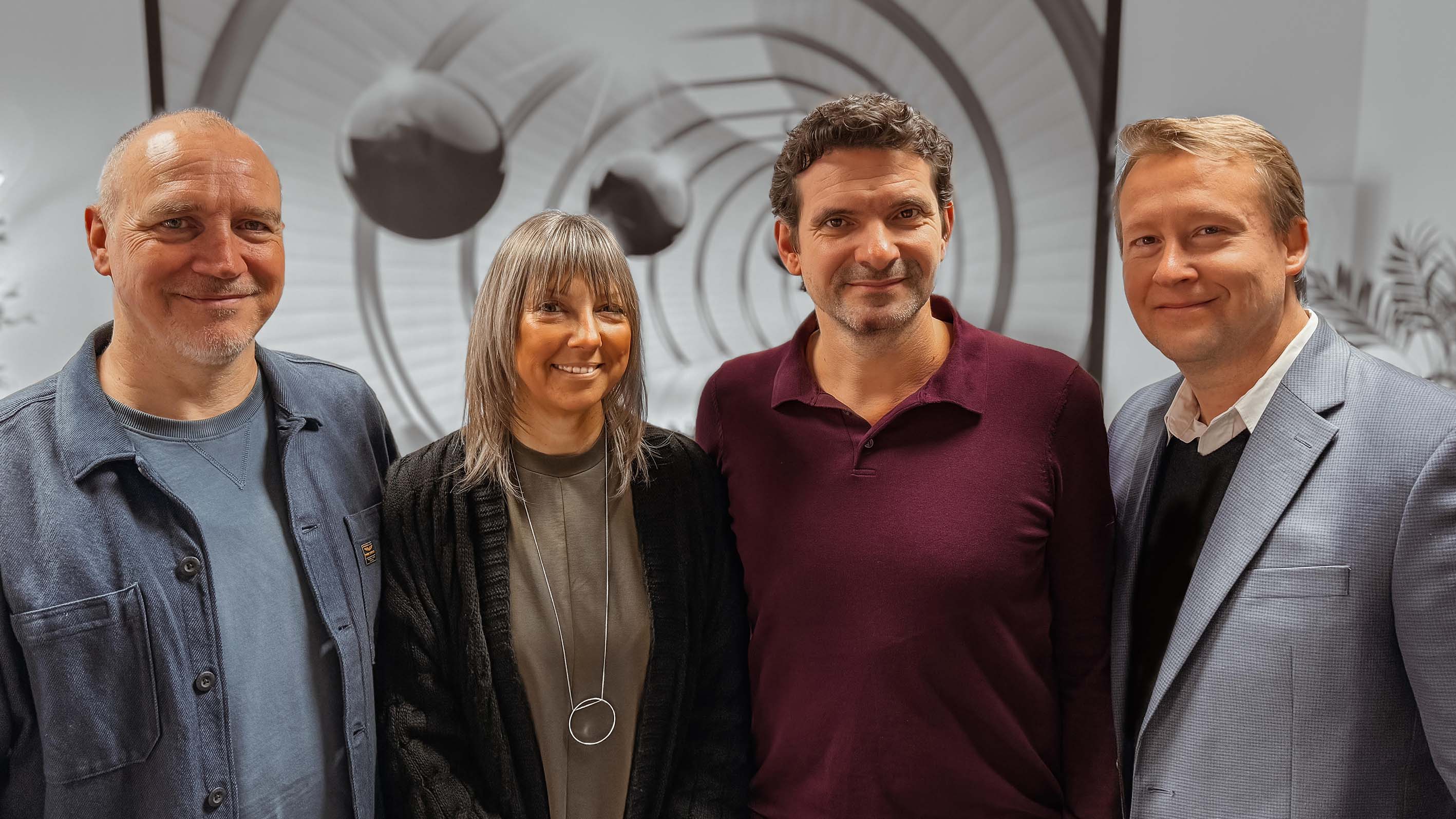 v. l. n. r.: Christoph Meffert, Patricia Meffert, Christian Rampelt, Nils Effertz (Bildquelle: EmmySoft GmbH) v. l. n. r.: Christoph Meffert, Patricia Meffert, Christian Rampelt, Nils Effertz (Bildquelle: EmmySoft GmbH)