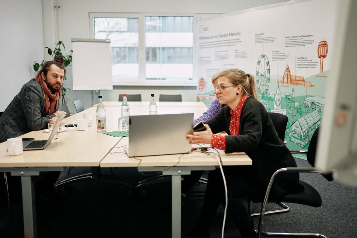 MdB Tobias Bacherle tauscht sich mit GWW ueber Digitalisierung und Barrierefreiheit aus (Die Bildrechte liegen bei dem Verfasser der Mitteilung.) MdB Tobias Bacherle tauscht sich mit GWW ueber Digitalisierung und Barrierefreiheit aus (Die Bildrechte liegen bei dem Verfasser der Mitteilung.)