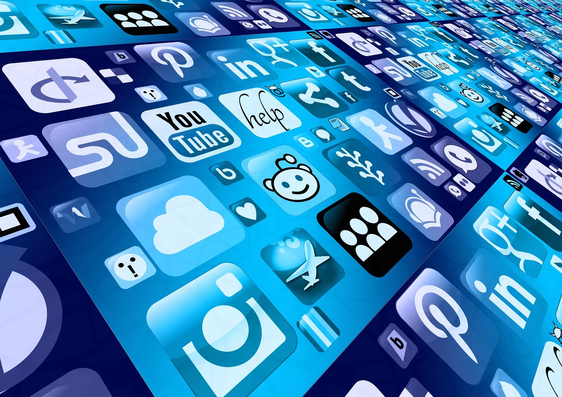 Mit der Präsenz in sozialen Netzwerken zum unternehmerischen Erfolg! Bild: Gerd Altmann, Pixabay
