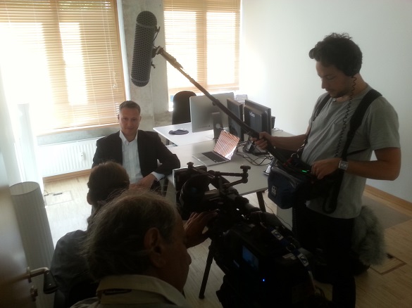 PR-SEO-Experte Daniel Görs im ARD-Interview zum Online Reputation Management (Die Bildrechte liegen bei dem Verfasser der Mitteilung.) PR-SEO-Experte Daniel Görs im ARD-Interview zum Online Reputation Management (Die Bildrechte liegen bei dem Verfasser der Mitteilung.)