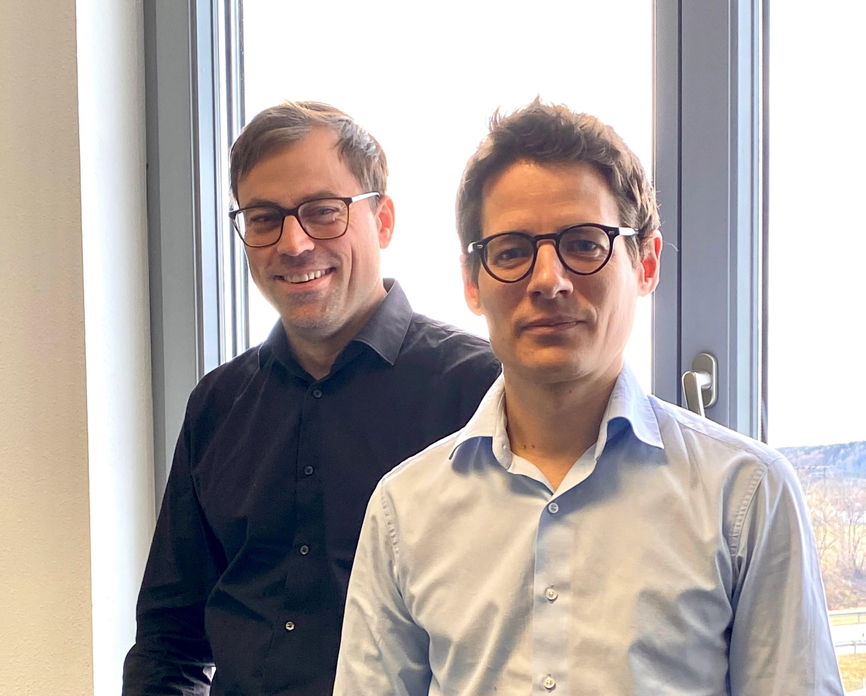 V.l.n.r. Geschäftsführer Christoph Schramm und Benjamin Krapf (Fa. Gustavo Gusto) (Die Bildrechte liegen bei dem Verfasser der Mitteilung.) V.l.n.r. Geschäftsführer Christoph Schramm und Benjamin Krapf (Fa. Gustavo Gusto) (Die Bildrechte liegen bei dem Verfasser der Mitteilung.)