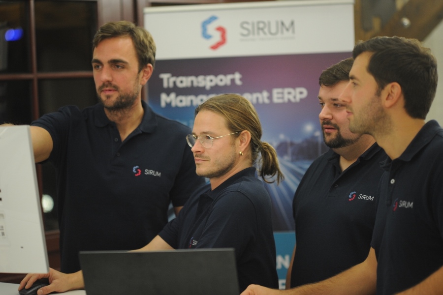 Bennet Block, Georg Notter, Dennis Ringhofer und Michael Hötte (von links nach rechts) Bennet Block, Georg Notter, Dennis Ringhofer und Michael Hötte (von links nach rechts)
