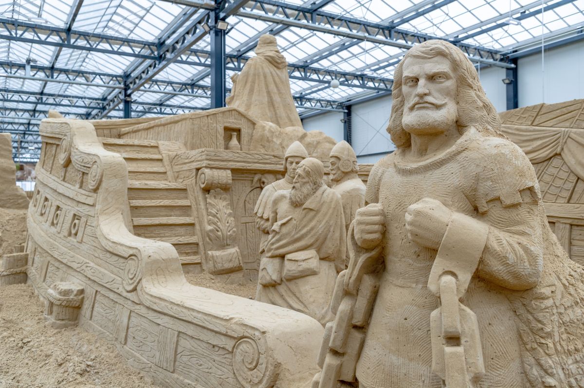 Sagenumwoben: Klaus Störtebeker und seine Abenteuer (© Ostseeappartements Rügen) Sagenumwoben: Klaus Störtebeker und seine Abenteuer (© Ostseeappartements Rügen)