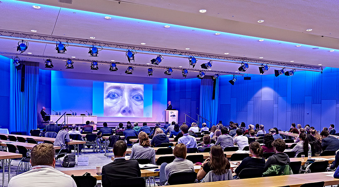 AAD Kongress 2019 im CCD Congress Center Düsseldorf (Bildquelle: Düsseldorf Congress GmbH / Peter Weihs) AAD Kongress 2019 im CCD Congress Center Düsseldorf (Bildquelle: Düsseldorf Congress GmbH / Peter Weihs)