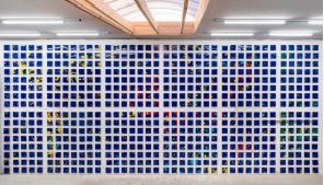 Gregor Hildebrandt, Blau im Gedächtnis (Detail), 2024 (Bildquelle: @Roman März)
