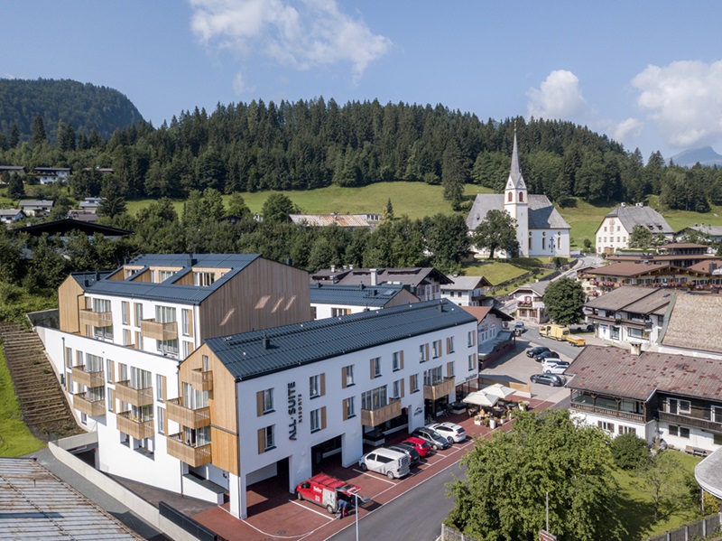 Gesamtansicht des Hotels (Bildarchiv All-Suite Resorts Ötztal)