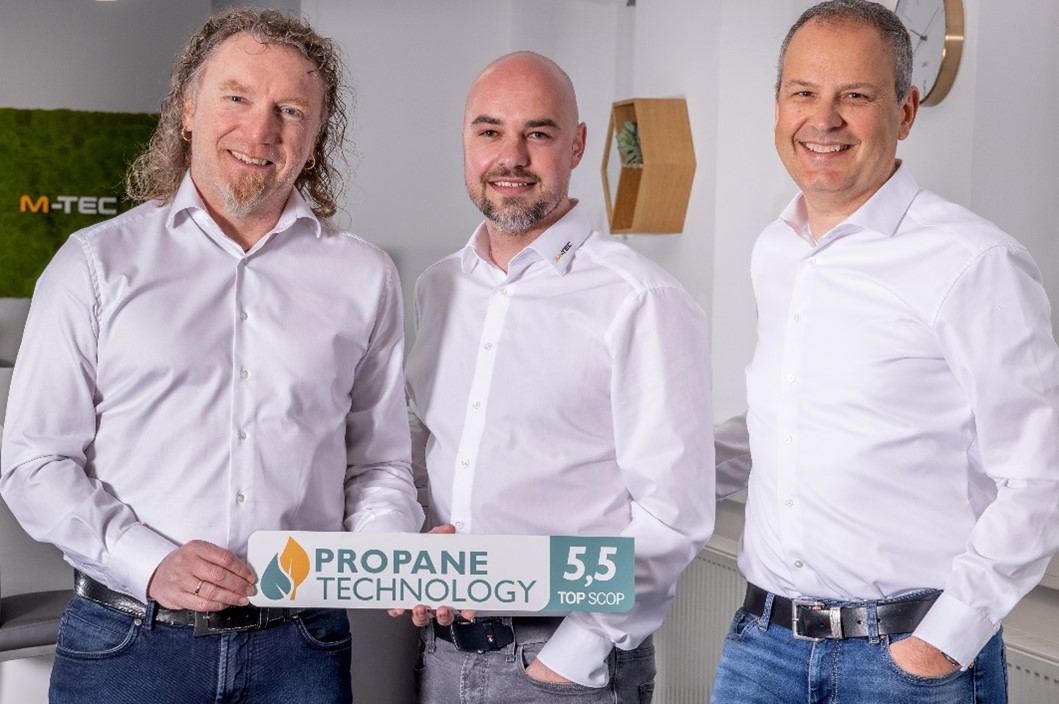 Andreas Leobacher (CEO), Daniel Türk (CSO DACH), Peter Huemer (Chairman und CTO) (Bildquelle: @M-TEC GmbH)