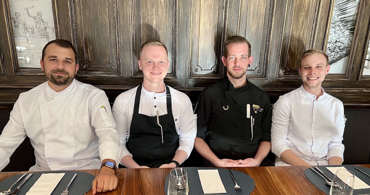 Neues Küchenteam im Handwerk Restaurant Wien (Die Bildrechte liegen bei dem Verfasser der Mitteilung.) Neues Küchenteam im Handwerk Restaurant Wien (Die Bildrechte liegen bei dem Verfasser der Mitteilung.)