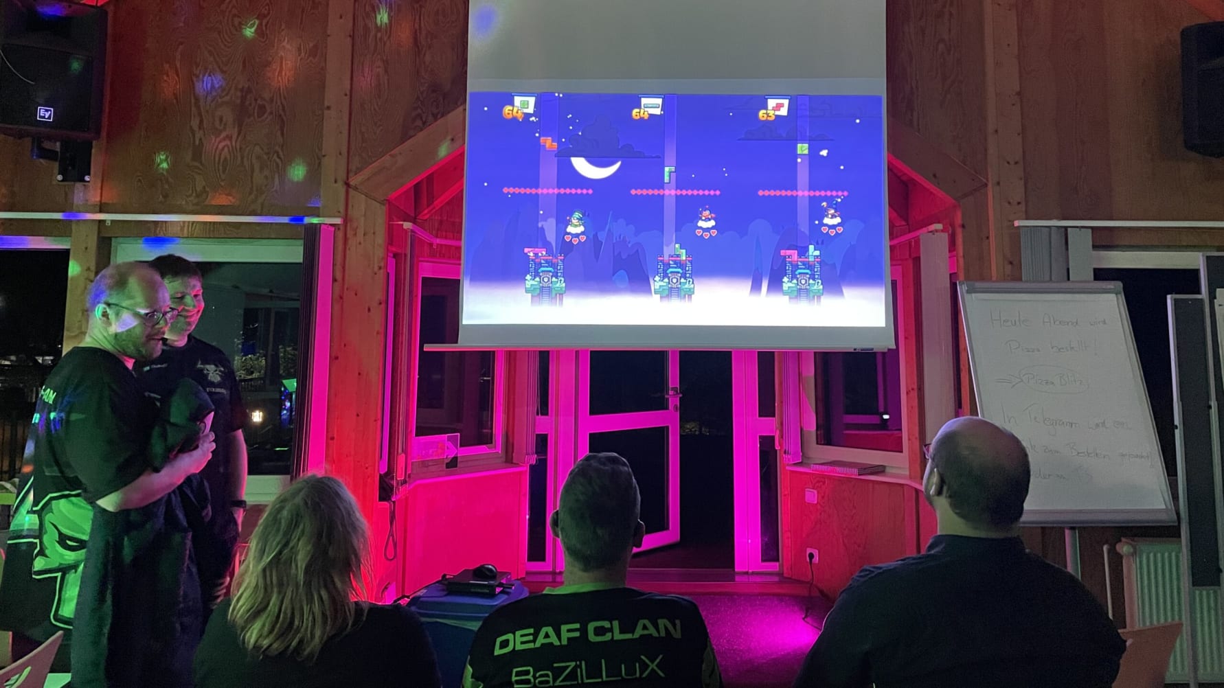 Bei HanseWerks-Tochterunternehmen SH Netz trifft sich regelmäßig eine begeisterte Gamer Community Bei HanseWerks-Tochterunternehmen SH Netz trifft sich regelmäßig eine begeisterte Gamer Community