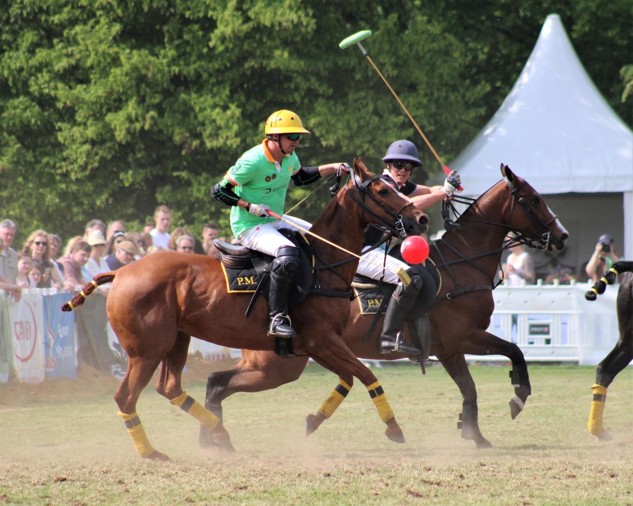7. Internationale Deutsche Arena Polo Meisterschaft in Braunschweig Am Lünischteich (Bildquelle: BPE Baltic Polo Events GmbH) 7. Internationale Deutsche Arena Polo Meisterschaft in Braunschweig Am Lünischteich (Bildquelle: BPE Baltic Polo Events GmbH)