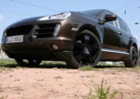 AZEV Typ R22 NERO auf Porsche Cayenne AZEV Typ R22 NERO auf Porsche Cayenne