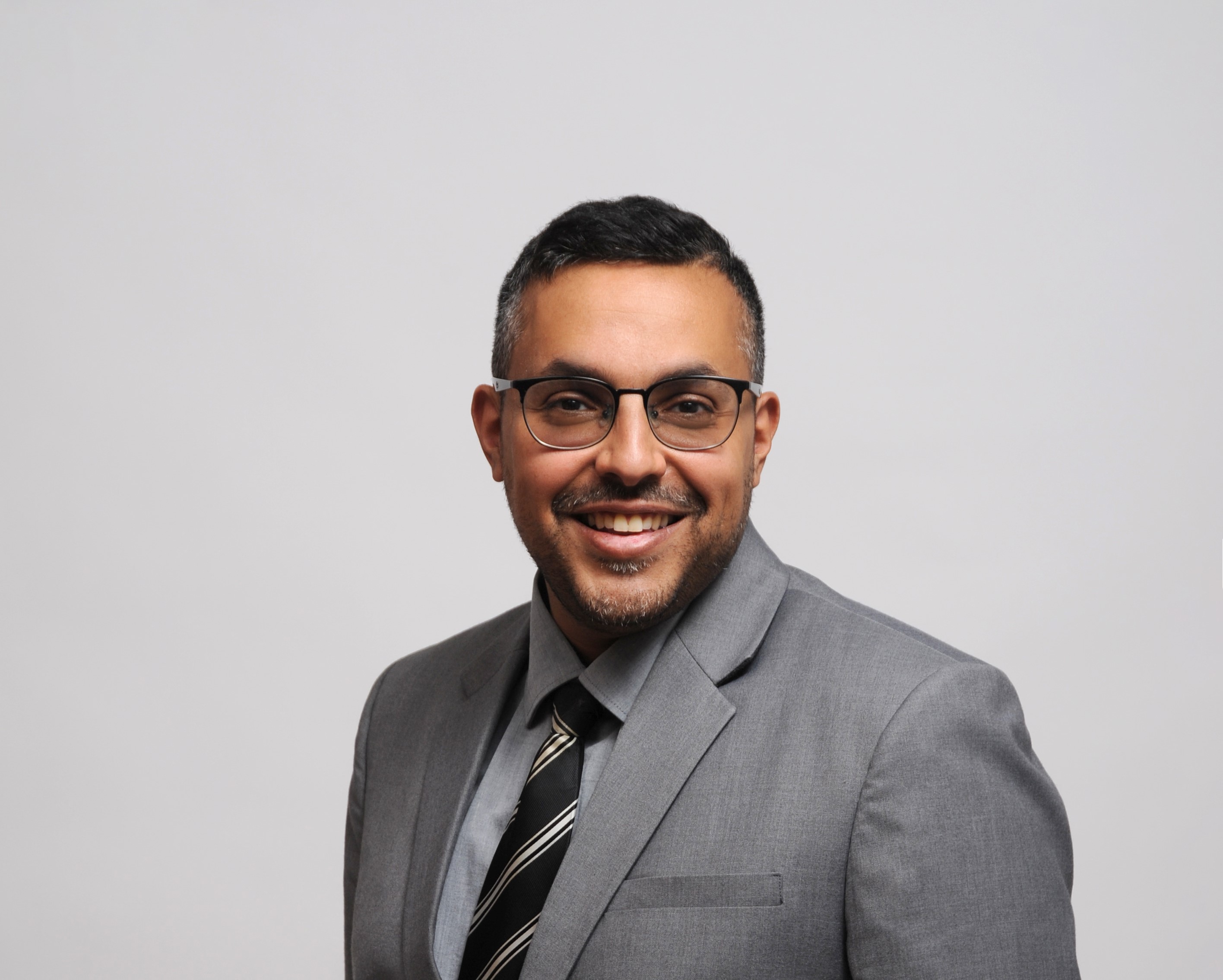 Chakib Lemzouri, Leiter Gesundheitspolitik und Tender der Bracco Imaging Deutschland GmbH (Bildquelle: Photogenika) Chakib Lemzouri, Leiter Gesundheitspolitik und Tender der Bracco Imaging Deutschland GmbH (Bildquelle: Photogenika)