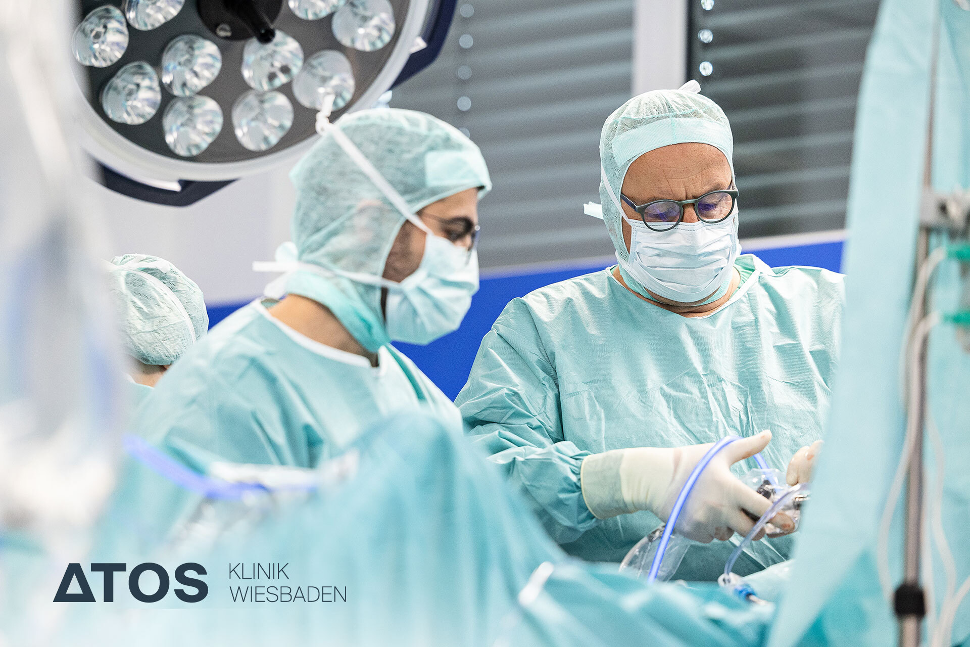 (Foto: ATOS Klinik Wiesbaden) Spezialisten für Orthopädie, Endoprothetik und Gelenkerkrankungen (Die Bildrechte liegen bei dem Verfasser der Mitteilung.) (Foto: ATOS Klinik Wiesbaden) Spezialisten für Orthopädie, Endoprothetik und Gelenkerkrankungen (Die Bildrechte liegen bei dem Verfasser der Mitteilung.)