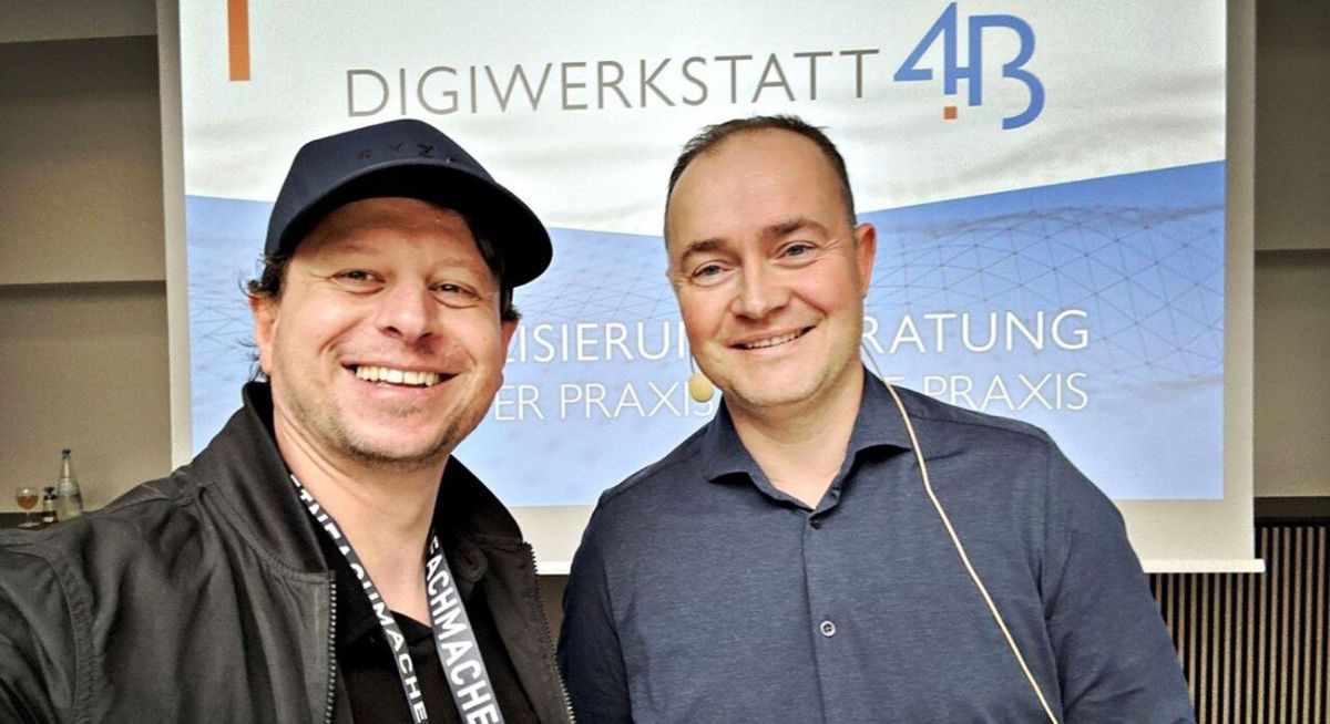 Unternehmensberater André Voller (r.), Digiwerkstatt 4.B GmbH, sprach beim Celseo Regiotreff. (© ) Unternehmensberater André Voller (r.), Digiwerkstatt 4.B GmbH, sprach beim Celseo Regiotreff. (© )
