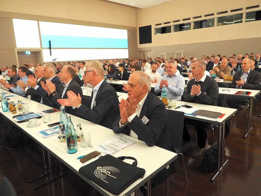 14. Kongress Stanztechnik in Dortmund (Foto: Kist e.V.). 14. Kongress Stanztechnik in Dortmund (Foto: Kist e.V.).