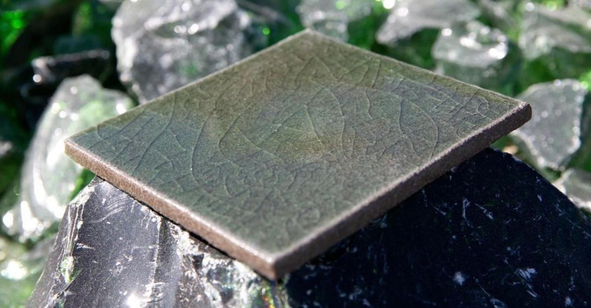 Shards Fliesen sind zu 100 % recycelbar (© Shards GmbH) Shards Fliesen sind zu 100 % recycelbar (© Shards GmbH)