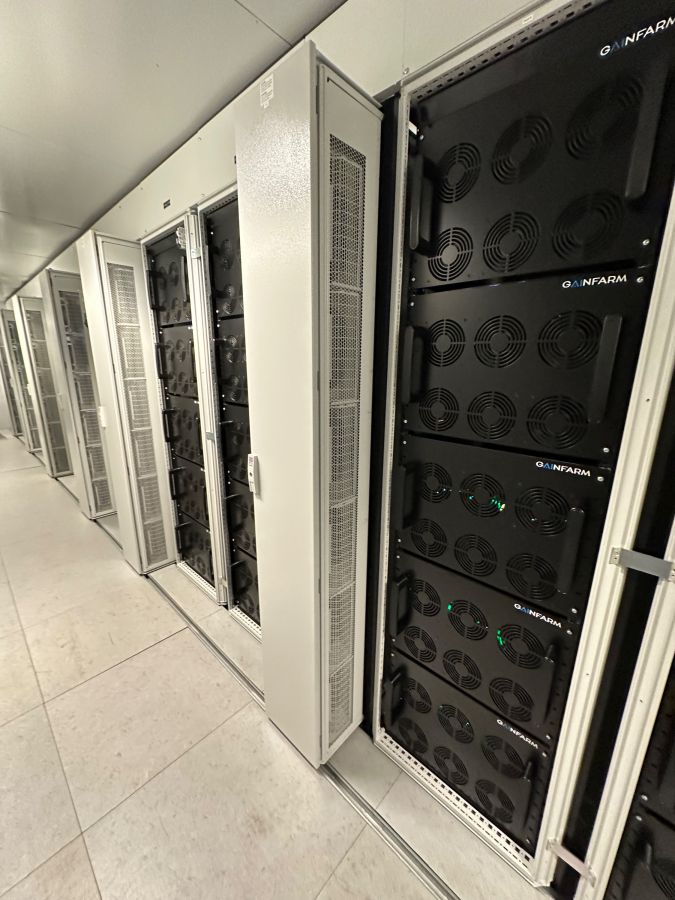 Ki 1201 Gainfarm® Server in Norwegen (© Smart IT Alliance GmbH) Ki 1201 Gainfarm® Server in Norwegen (© Smart IT Alliance GmbH)