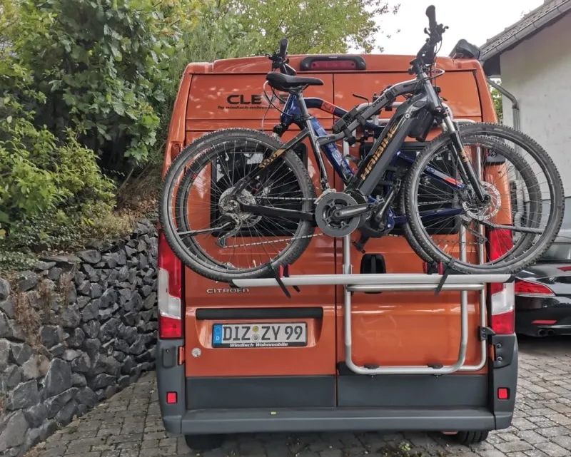 Marktübersicht Fahrradträger Kastenwagen gibt es im Online-Magazin Clever unterwegs (Die Bildrechte liegen bei dem Verfasser der Mitteilung.)