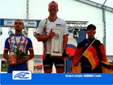 Siegerehrung des neuen Carboo4U Inline Europameisters Oliver Engel (Bildmitte) Siegerehrung des neuen Carboo4U Inline Europameisters Oliver Engel (Bildmitte)