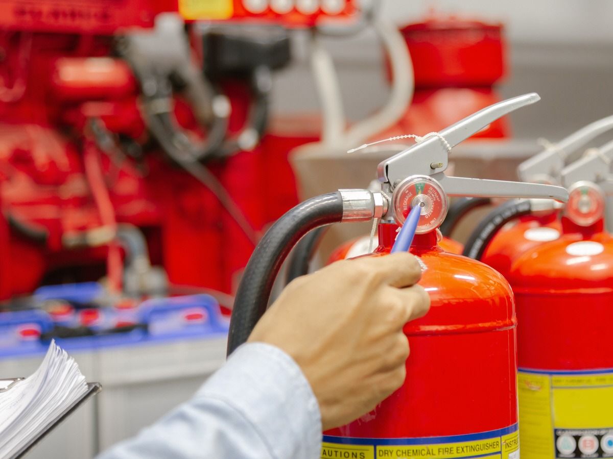 Brandschutzsoftware Wartungsplaner organisiert die Prüfung der Feuerlöscher (© Hoppe Unternehmensberatung) Brandschutzsoftware Wartungsplaner organisiert die Prüfung der Feuerlöscher (© Hoppe Unternehmensberatung)