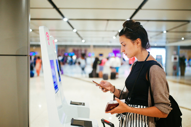 Viele Eintrittskarten erhalten Bucher mittlerweile als Online-Ticket auf ihr Smartphone. (Bildquelle: ERGO Group) Viele Eintrittskarten erhalten Bucher mittlerweile als Online-Ticket auf ihr Smartphone. (Bildquelle: ERGO Group)