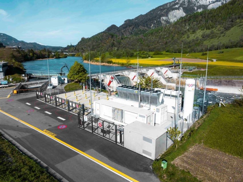 Wasserstoff-Produktionsanlage am Wasserkraftwerk Reichenau (Schweiz) (Bildquelle: Axpo Holding AG, Schweiz)