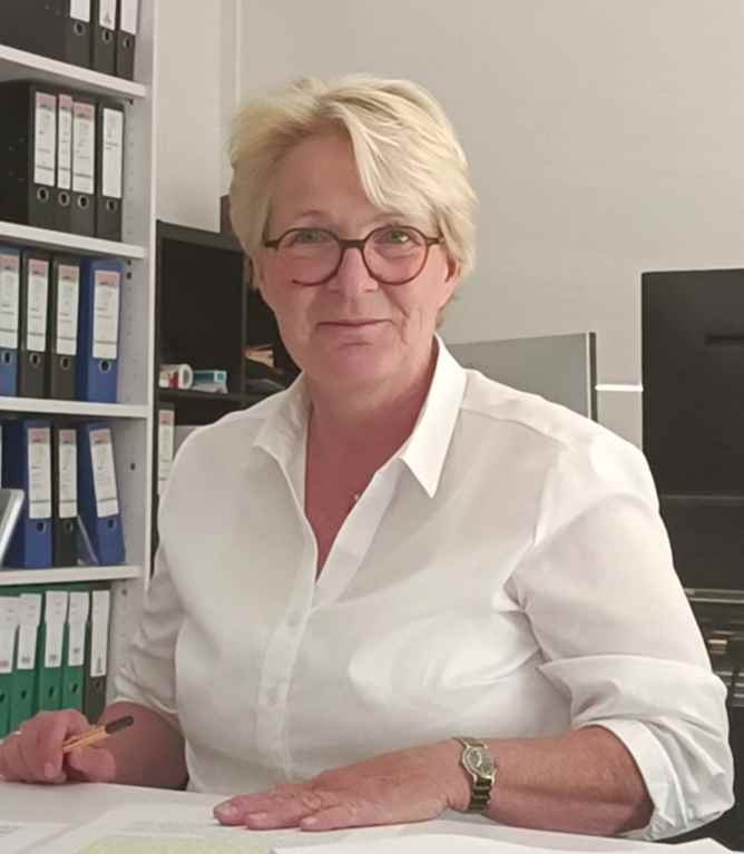 Birgit Blumberg-Bohn, Energieberaterin und Architektin (Die Bildrechte liegen bei dem Verfasser der Mitteilung.) Birgit Blumberg-Bohn, Energieberaterin und Architektin (Die Bildrechte liegen bei dem Verfasser der Mitteilung.)