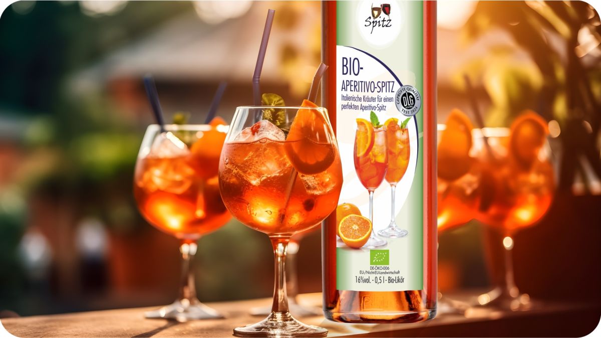 Bio Aperitivo von Spitz perfekt als Spritz (© Honorarfreie Verwendung für den publizistischen, nicht-kommerziellen Einsatz.) Bio Aperitivo von Spitz perfekt als Spritz (© Honorarfreie Verwendung für den publizistischen, nicht-kommerziellen Einsatz.)