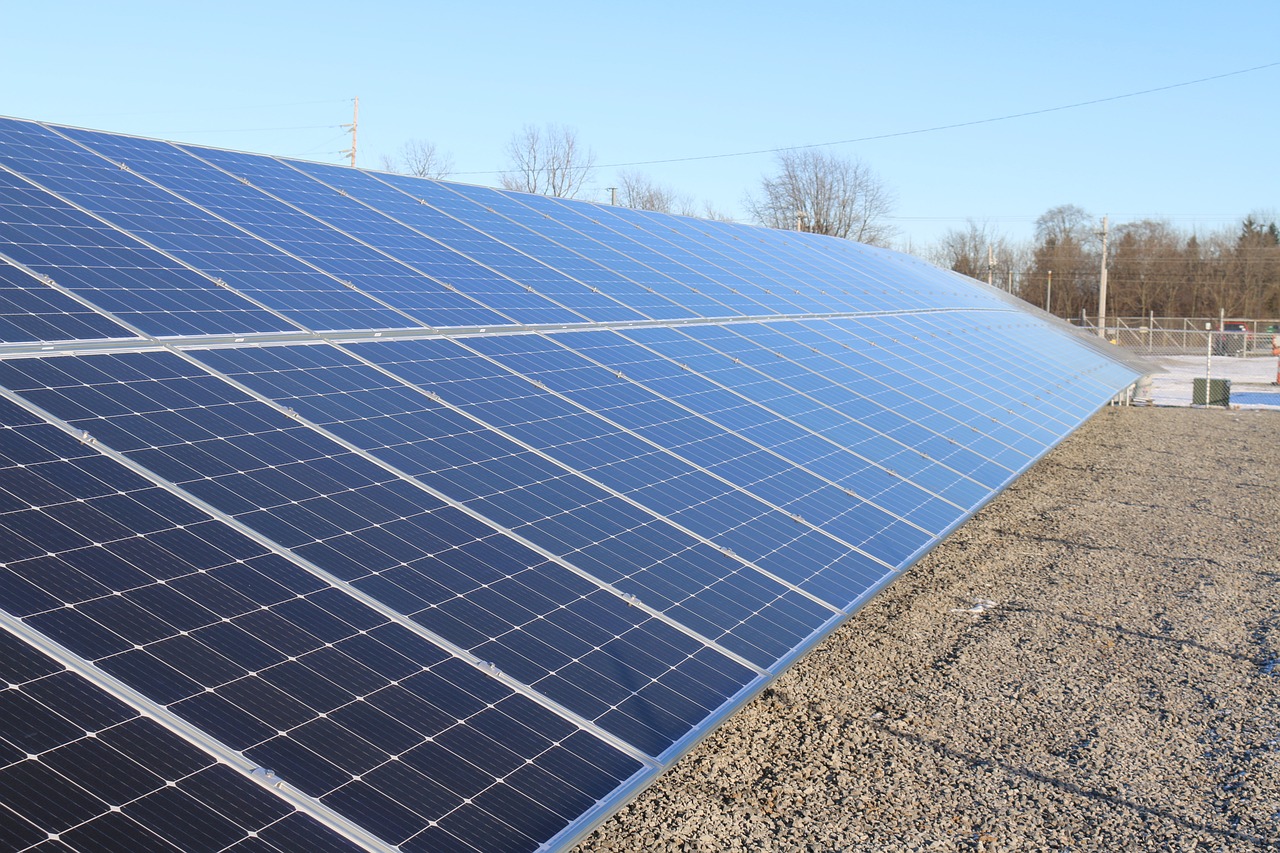 Solarenergie und Photovoltaikanlagen Solarenergie und Photovoltaikanlagen