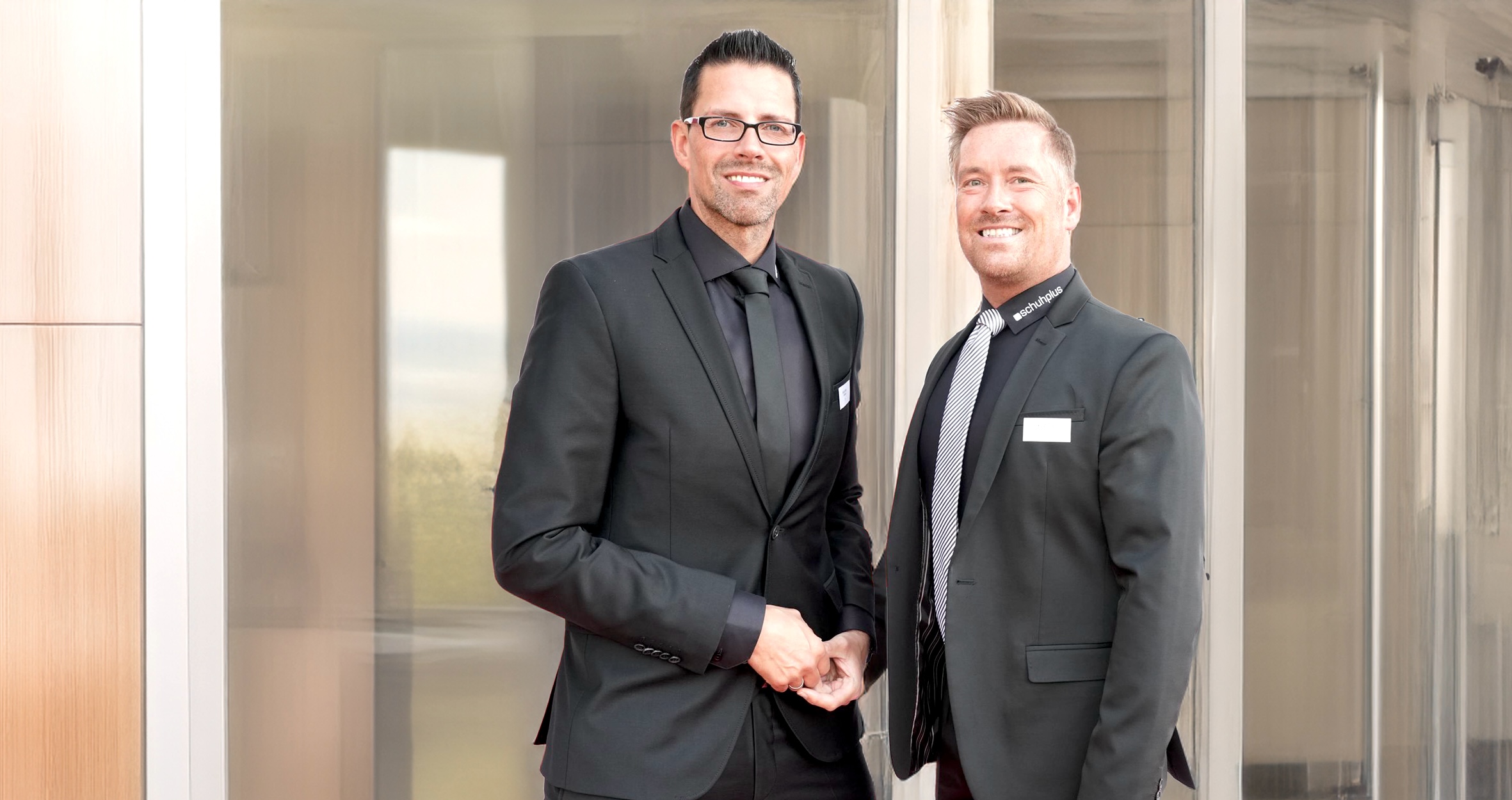 Founder& CEO der schuhplus group: Georg Mahn und Kay Zimmer (v.l.) (Die Bildrechte liegen bei dem Verfasser der Mitteilung.)
