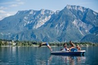 Wunderschöner Ausblick auf den See und die Berge