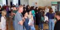 AUF IN DIE WELT Messe in München – Viel Interesse am Auslandsjahr (Stiftung Völkerverständigung)
