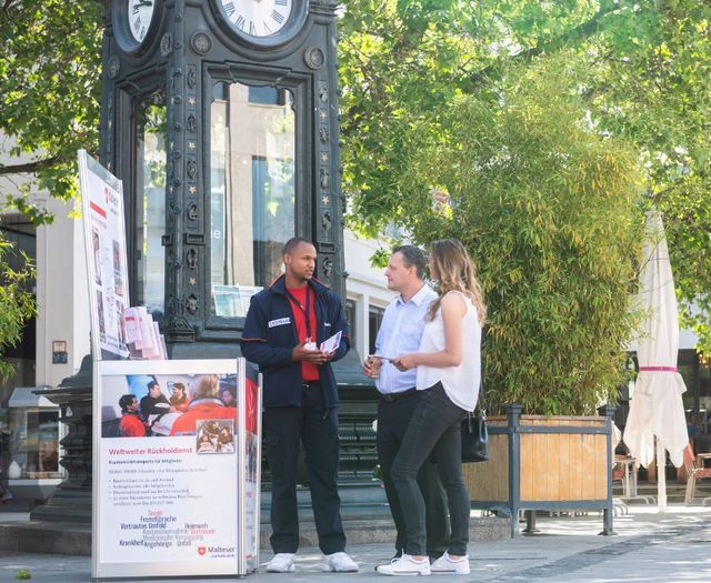 Ein Info-Stand der service94 GmbH (Die Bildrechte liegen bei dem Verfasser der Mitteilung.) Ein Info-Stand der service94 GmbH (Die Bildrechte liegen bei dem Verfasser der Mitteilung.)