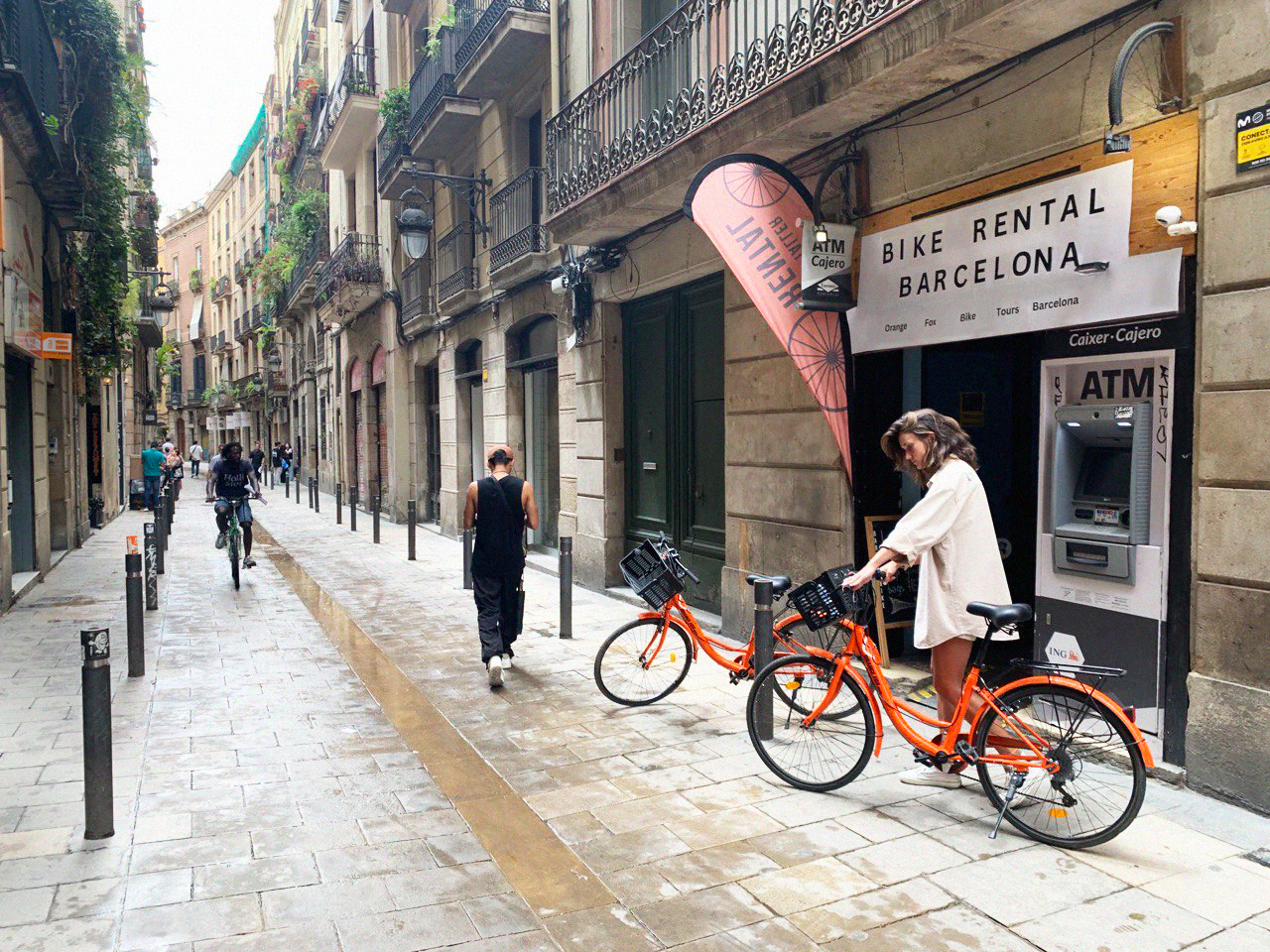 Bike Rental Barcelona - Orange Fox Bike Tours Barcelona