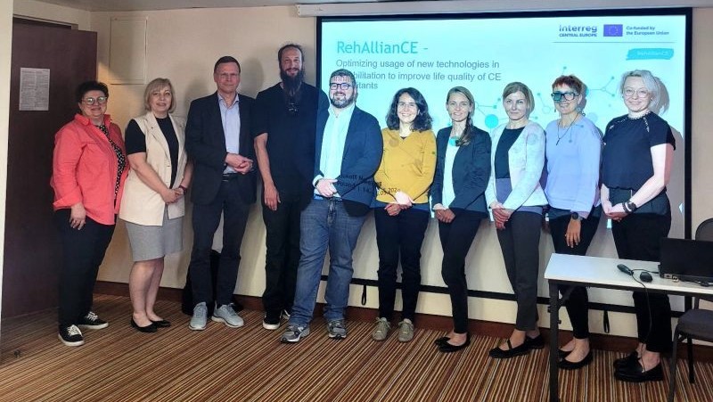 Die RehAllianCE Projektpartner beim Kick-off-Meeting im Mai in Polen (Bildquelle: Fabio Abbrescia, Regione del Veneto)