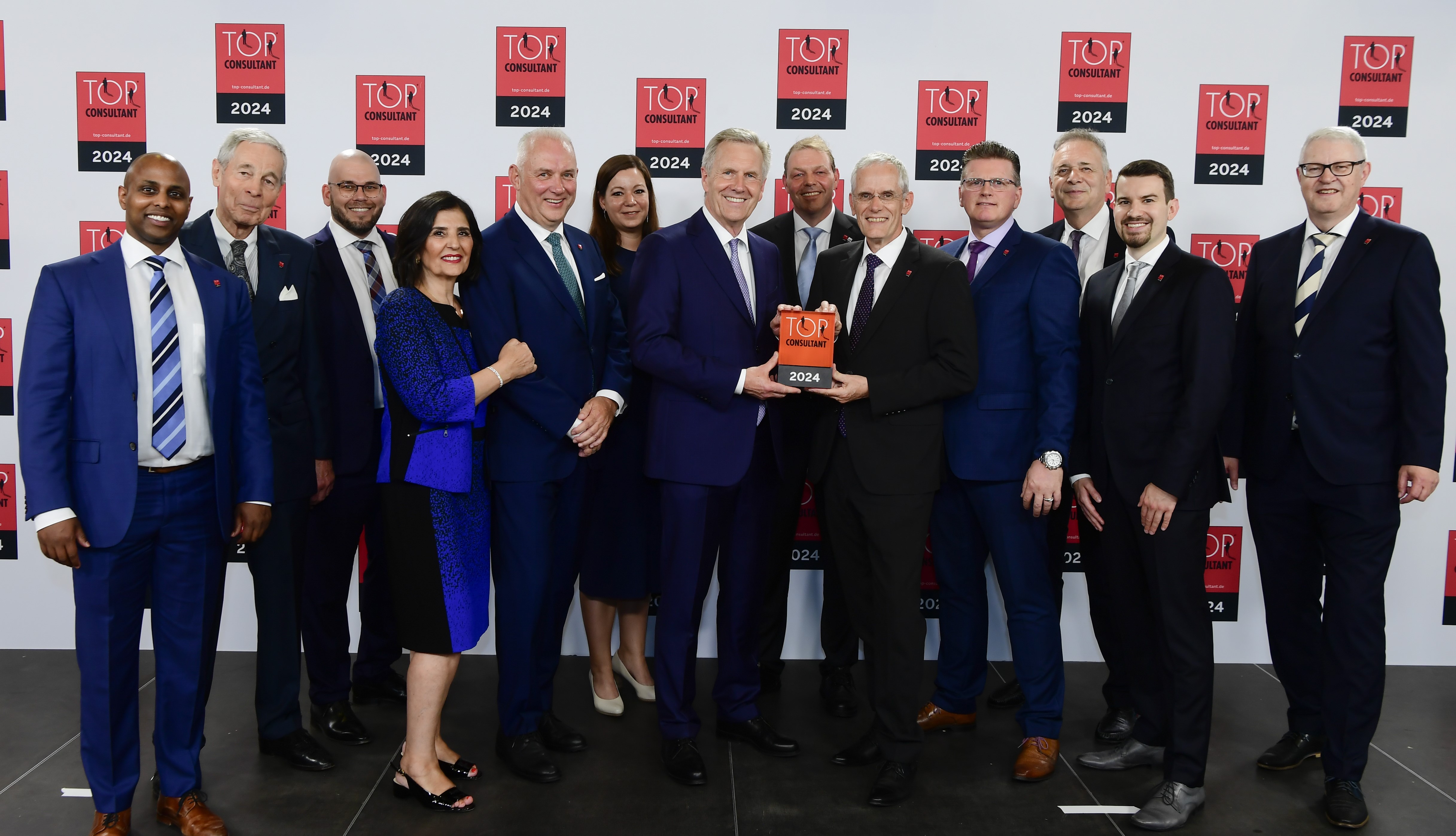 Das Team der M&L AG bei den Preisverleihungen mit Christian Wulff 
