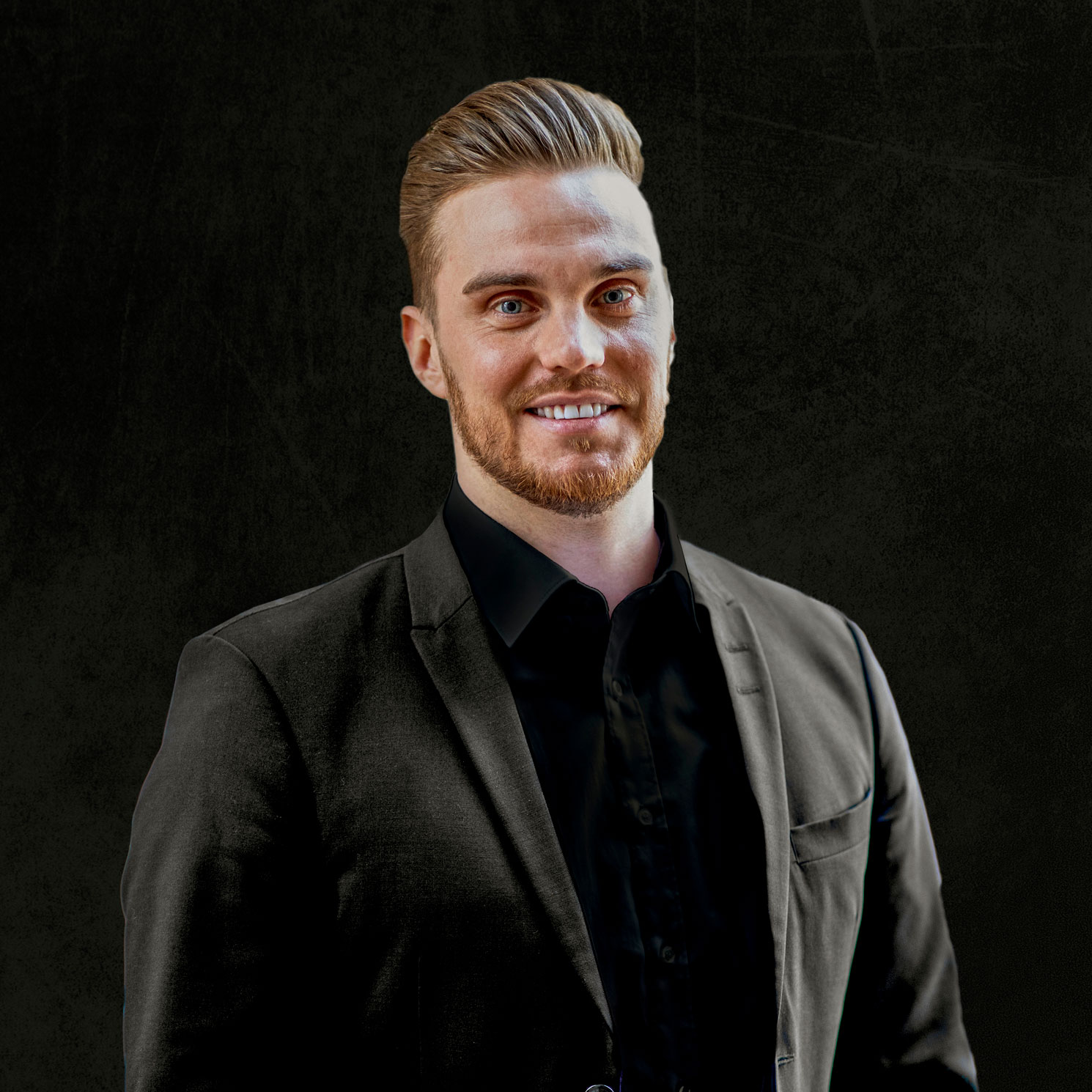 Nicholas Fuchs ist seit 1. April 2024 Vertriebsleiter Süd bei alwitra. (Bildquelle: alwitra) Nicholas Fuchs ist seit 1. April 2024 Vertriebsleiter Süd bei alwitra. (Bildquelle: alwitra)