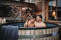 Romantische Zweisamkeit (c) Alpzitt Chalets Romantische Zweisamkeit (c) Alpzitt Chalets