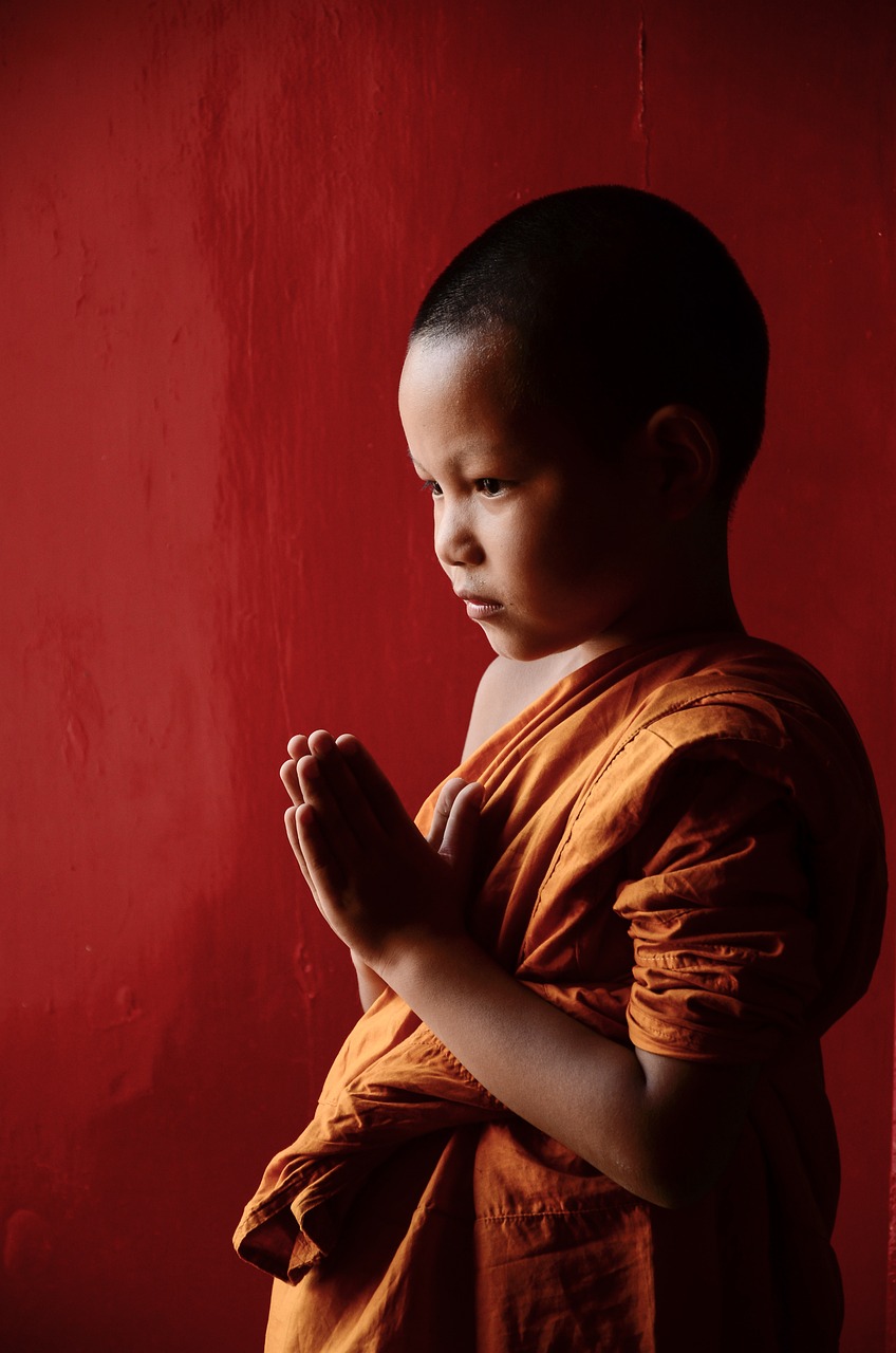 Buddhistischer Novize in Thailand (Bildquelle: asompoch)