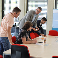 Projekt TrendAuto2030plus mit Beteiligung der TH Köln und der RWTH Aachen Projekt TrendAuto2030plus mit Beteiligung der TH Köln und der RWTH Aachen