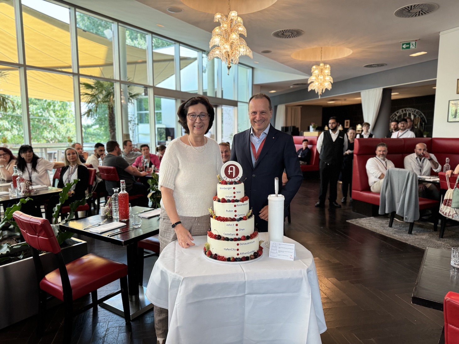 Dr. Renate Wimmer und Martin Lachout (Die Bildrechte liegen bei dem Verfasser der Mitteilung.)