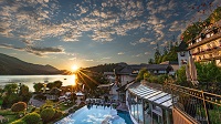 Traumhafte  Aussicht auf den Fuschlsee (Ebner`s Waldhof)