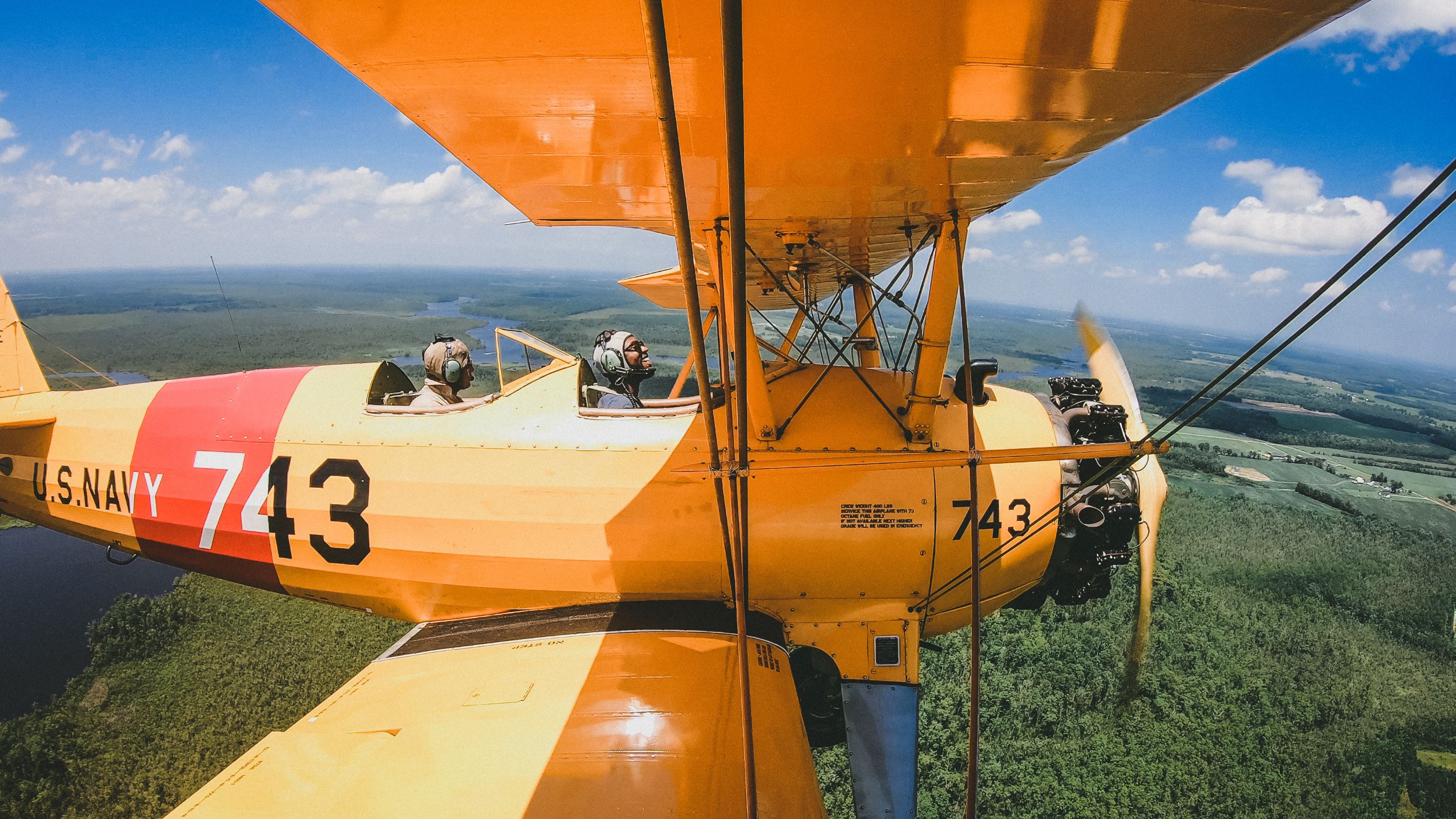 Spektakuläre Aussichten verspricht ein Flug im historischen Doppeldeckerüber Virginia Beach. (Die Bildrechte liegen bei dem Verfasser der Mitteilung.) Spektakuläre Aussichten verspricht ein Flug im historischen Doppeldeckerüber Virginia Beach. (Die Bildrechte liegen bei dem Verfasser der Mitteilung.)