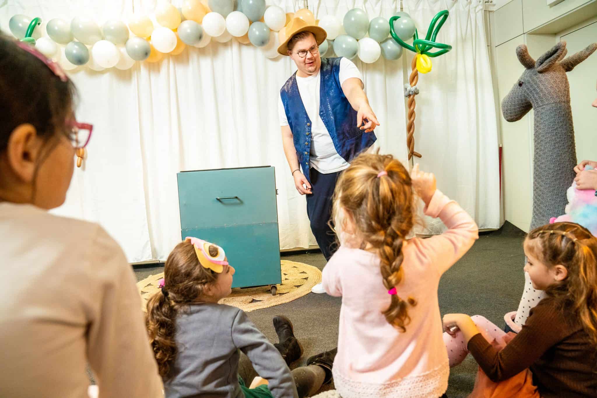 Hier sehen Sie Patrick bei seiner Kindershow | Quelle: Tamara G.