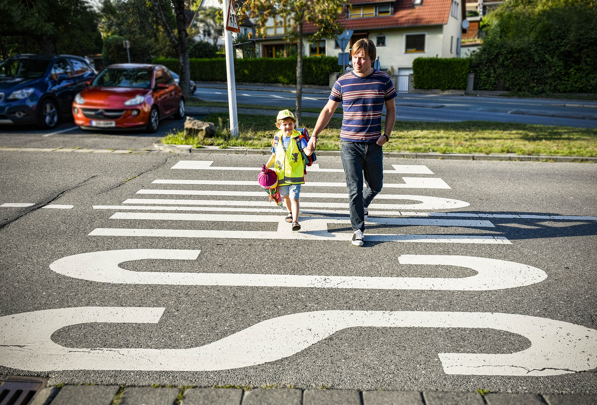 Auf dem Schulweg auf dem Schulweg zählt nur die Sicherheit. Foto: HUK-COBURG (Die Bildrechte liegen bei dem Verfasser der Mitteilung.)