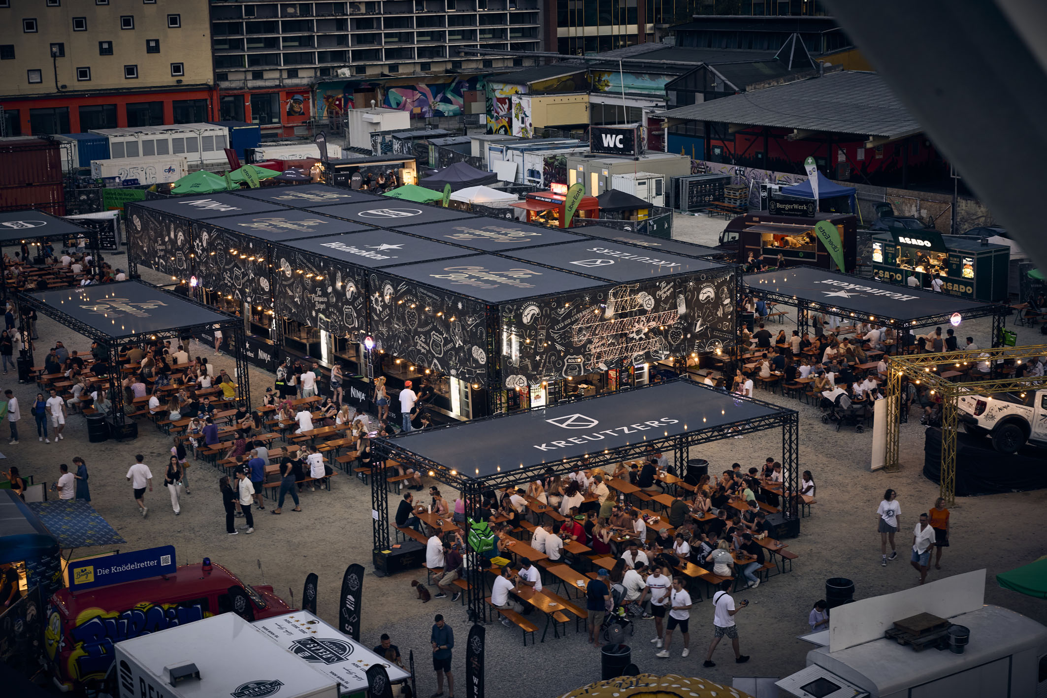 Großer Andrang in der Auftaktwoche vom„The Champions Burger“-Finale in Mu?nchen. (Die Bildrechte liegen bei dem Verfasser der Mitteilung.) Großer Andrang in der Auftaktwoche vom„The Champions Burger“-Finale in Mu?nchen. (Die Bildrechte liegen bei dem Verfasser der Mitteilung.)