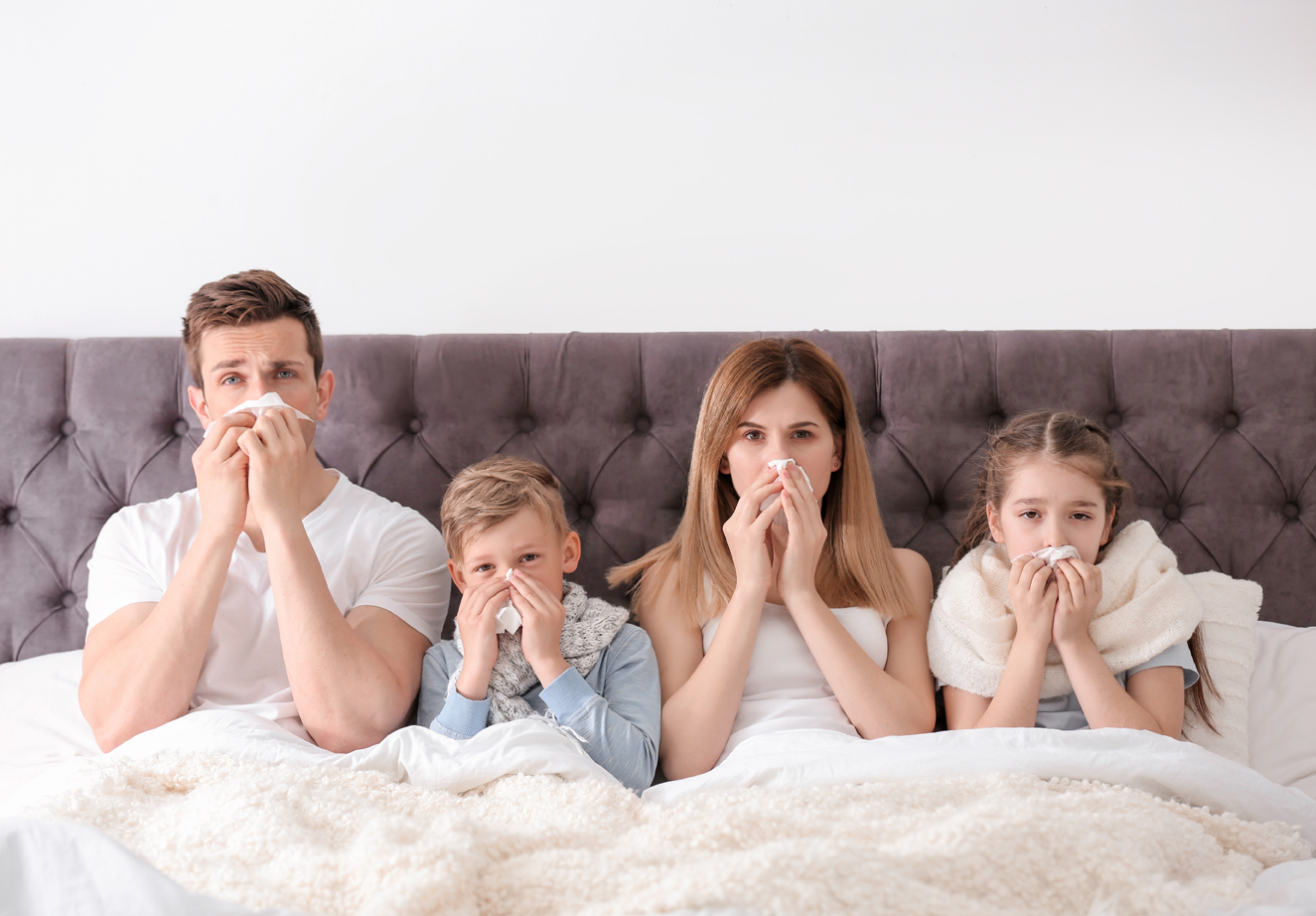 Endlich ruhig schlafen- Allergieabwehr und -prophylaxe im Bett (Bildquelle: @AdobeStock_211169220_New Africa) Endlich ruhig schlafen- Allergieabwehr und -prophylaxe im Bett (Bildquelle: @AdobeStock_211169220_New Africa)