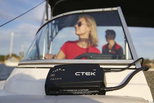 M15 © CTEK M15 © CTEK
