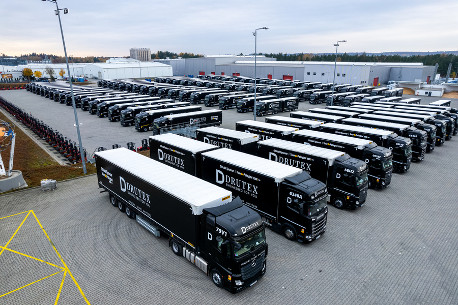 DRUTEX hat seine Flotte um fast 100 Fahrzeuge erweitert.